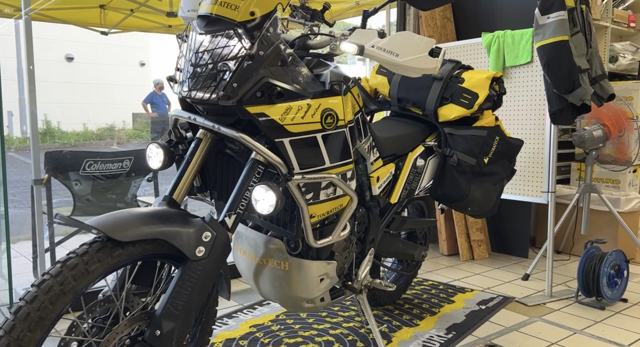 ライトコントローラーのTenere700用フィッティングキットが出ました
